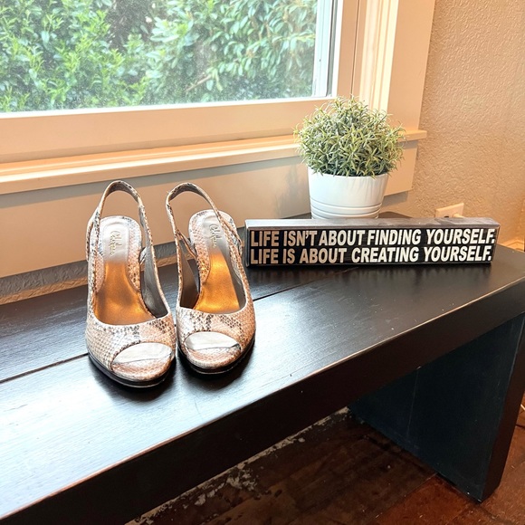 Cole Haan Python slingbacks - Picture 2 of 5